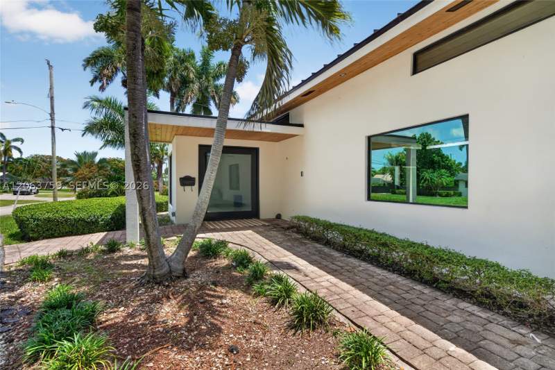 3 bedroom SingleFamilyResidence at 8880 SW 149th St, Laurel Hill Park, Palmetto Bay — photo 3