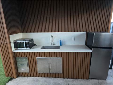 9551 SW 49th St, Miami FL - photo 9 of 21