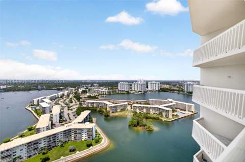 1000 Island Blvd 2911, Aventura FL - photo 13 of 39