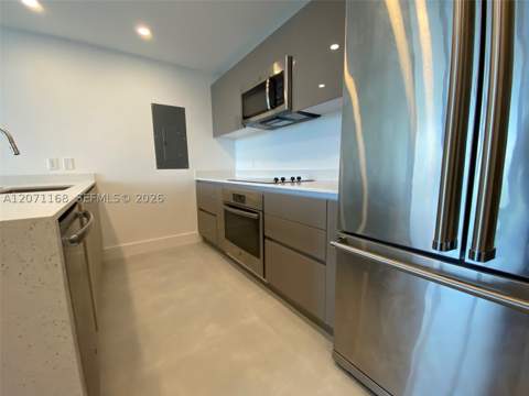 13800 Highland Dr Ph3, North Miami Beach FL - photo 12 of 21