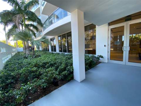 13800 Highland Dr Ph3, North Miami Beach FL - photo 20 of 21