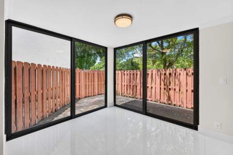 343 Ives Dairy Road 343-06, Miami FL - photo 17 of 57