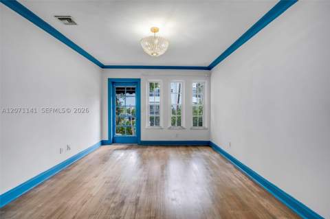 1605 Michigan Ave 929, Miami Beach FL - photo 6 of 23