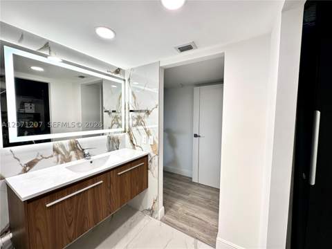 671 NE 195th St 205E, Miami FL - photo 21 of 39