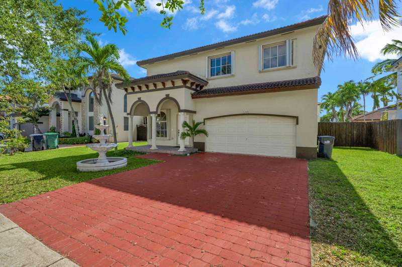 4 bedroom SingleFamilyResidence at 1308 SW 154th Avenue, Efm Estates Sections Two, Miami — photo 2