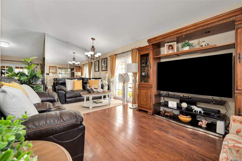 3 bedroom SingleFamilyResidence at 12916 SW 150th Ter, Deerwood Estates, Miami — photo 5