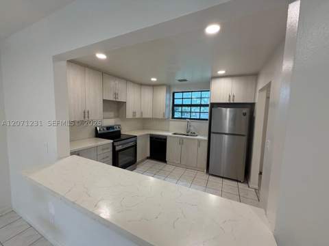 2065 NE 139th St, North Miami Beach FL - photo 6 of 23
