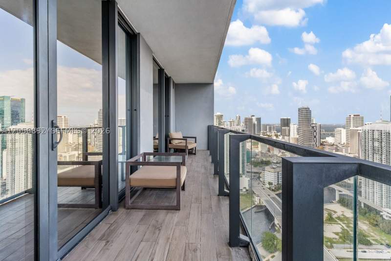2 bedroom Condominium at 88 SW 7th St 3909, Rise Condo, Miami — photo 4