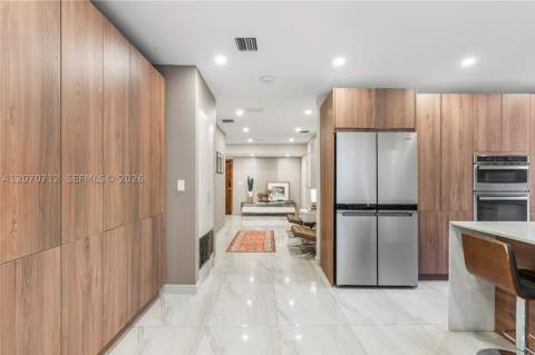 221 NE 44th St, Miami FL - photo 22 of 40