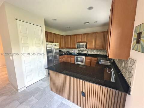 885 NE 191st St, Miami FL - photo 9 of 20