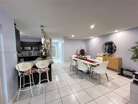 13249 NW 9 Ln, Miami FL - photo 24 of 46