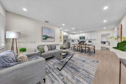 2910 NW 175th St, Miami Gardens FL - photo 13 of 50