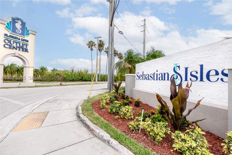 3 bedroom Townhouse at 302 NE 1st Dr 302, Florida City Park Rev, Florida City — photo 3