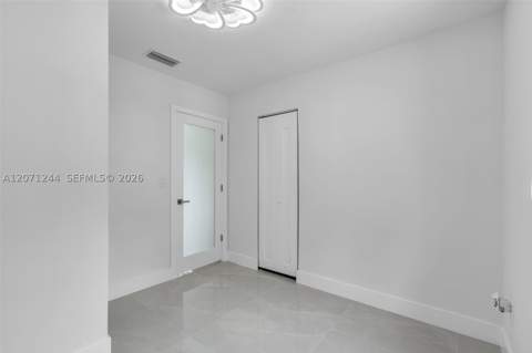 4450 NW 169th Ter, Miami Gardens FL - photo 18 of 30