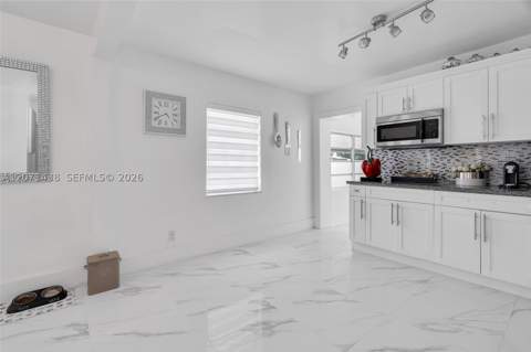 31 SW 58th Ct, Miami FL - photo 10 of 41