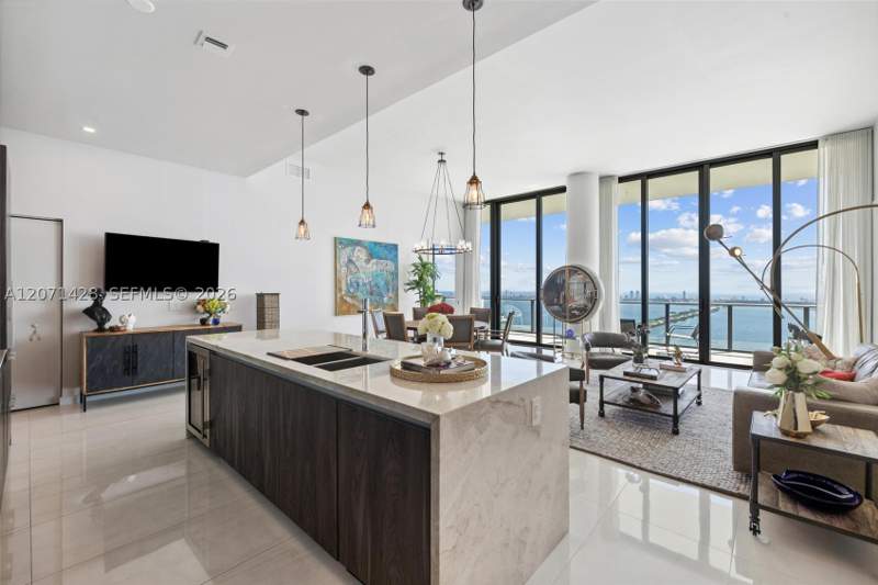 4 bedroom Condominium at 480 NE 31st St Ph5303, Gran Paraiso Condo, Miami — photo 2