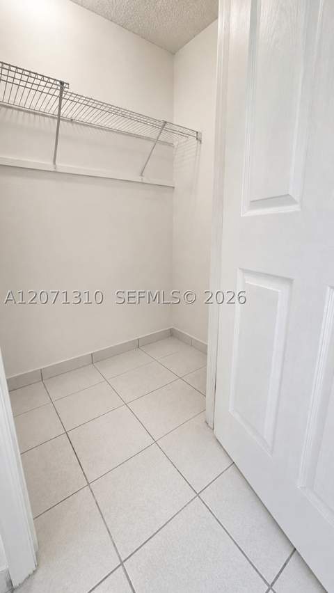 6605 W 26th Dr 24-18, Hialeah FL - photo 10 of 12
