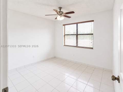 6605 W 26th Dr 24-18, Hialeah FL - photo 7 of 12