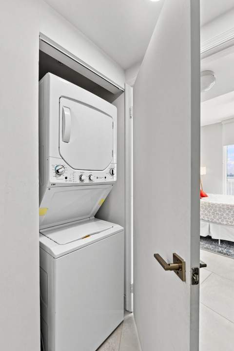 1750 N Bayshore Drive 1202, Miami FL - photo 19 of 47
