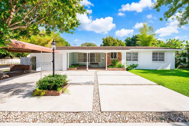 3 bedroom SingleFamilyResidence at 5775 SW 57th Ter, Orchard Heights 1st Addn, Miami — photo 1