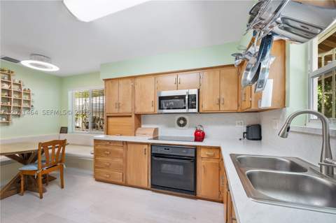 5775 SW 57th Ter, Miami FL - photo 12 of 27