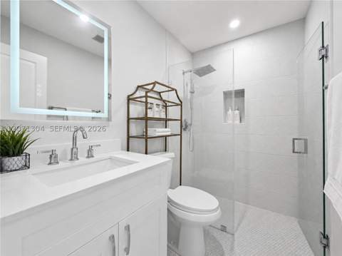 13710 SW 18th Ter, Miami FL - photo 13 of 56