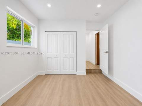 13710 SW 18th Ter, Miami FL - photo 23 of 56