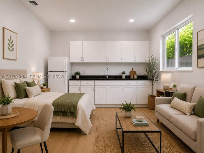5 bedroom SingleFamilyResidence at 13710 SW 18th Ter, Esther Sub, Miami — photo 3