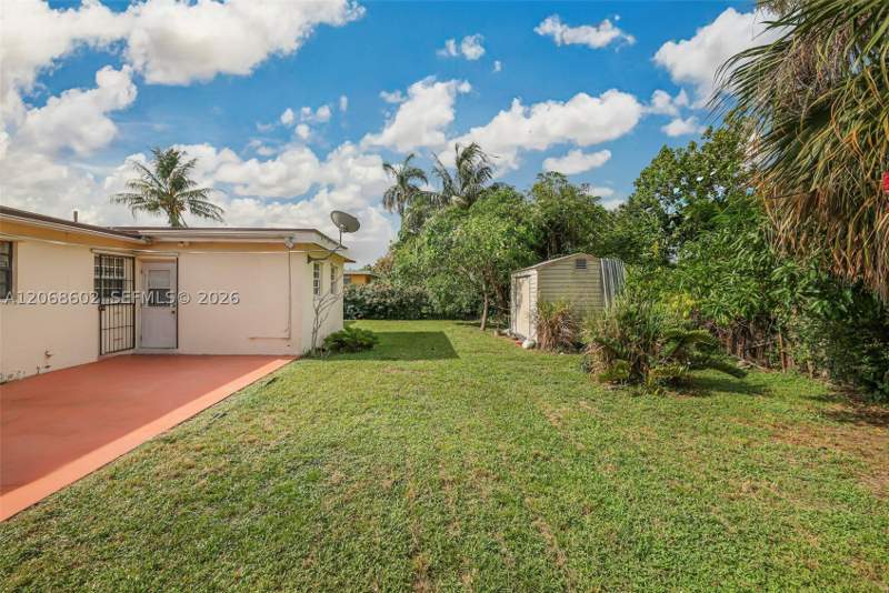 3 bedroom SingleFamilyResidence at 621 SW 30th Ave, Fairmont, Fort Lauderdale — photo 5