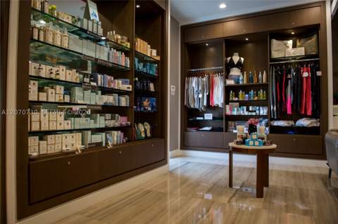 1000 W Island Blvd 1710, Aventura FL - photo 18 of 86