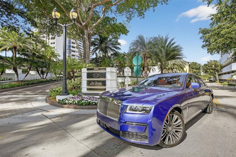 2 bedroom Condominium at 1000 W Island Blvd 1710, 1000 ISL BLVD WILLIAMS IS, Aventura — photo 2