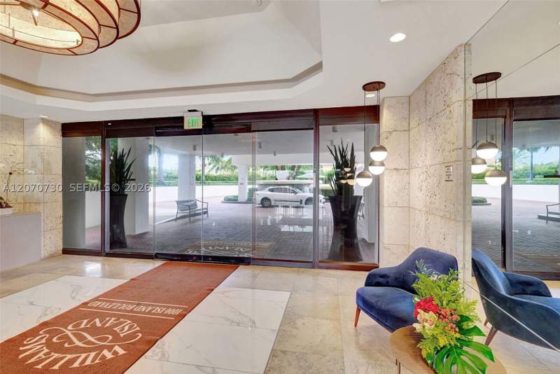 2 bedroom Condominium at 1000 W Island Blvd 1710, 1000 ISL BLVD WILLIAMS IS, Aventura — photo 4