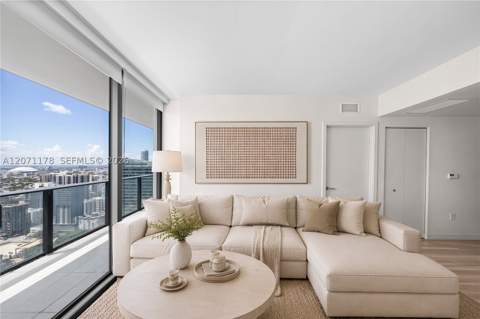 1300 S Miami Ave 3709, Miami FL - photo 7 of 32