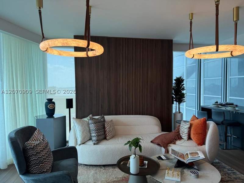 2 bedroom Condominium at 888 Biscayne Blvd 1509, Marinablue Condo, Miami — photo 2