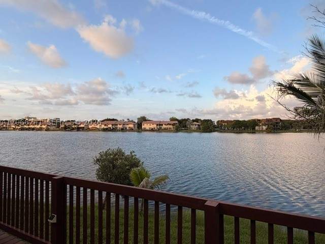 2 bedroom Condominium at 780 NE 199th St 207E, Northlake Vlg At Calif Cl, Miami — photo 4