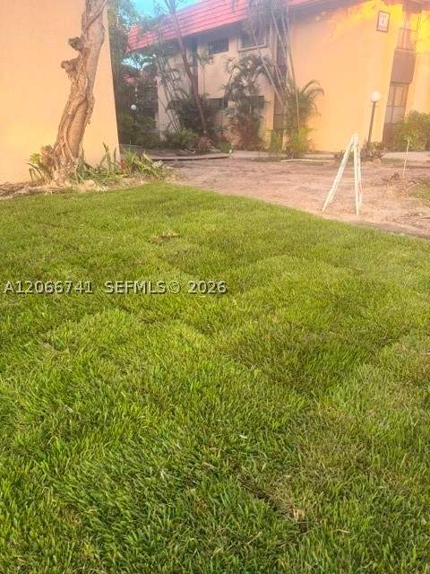 780 NE 199th St 207E, Miami FL - photo 7 of 33