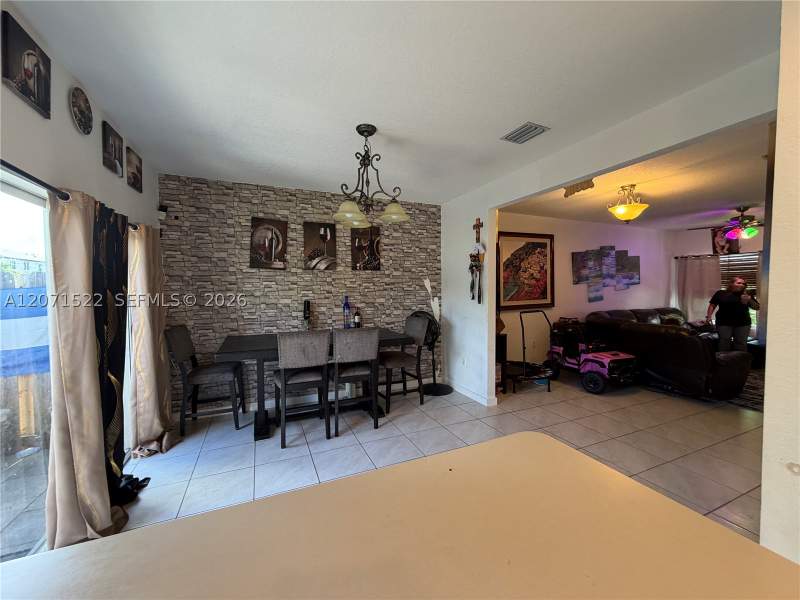 3 bedroom Villa at 548 NE 5th Way, Fvp Subdivision, Florida City — photo 4