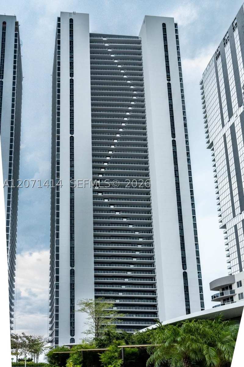 2 bedroom Condominium at 700 NE 24th st 1506, Aria Reserve South Condo, Miami — photo 1