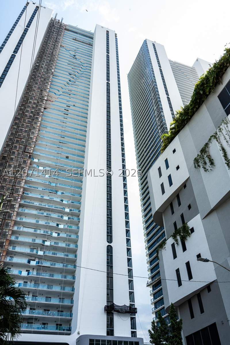 2 bedroom Condominium at 700 NE 24th st 1506, Aria Reserve South Condo, Miami — photo 2
