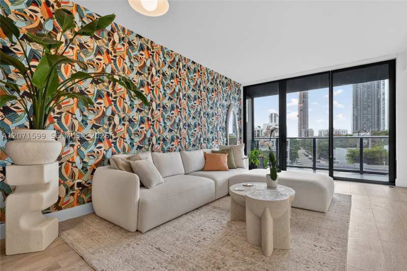 1 bedroom Condominium at 121 NE 34th St L305, 3401 Midtown Condo, Miami — photo 1
