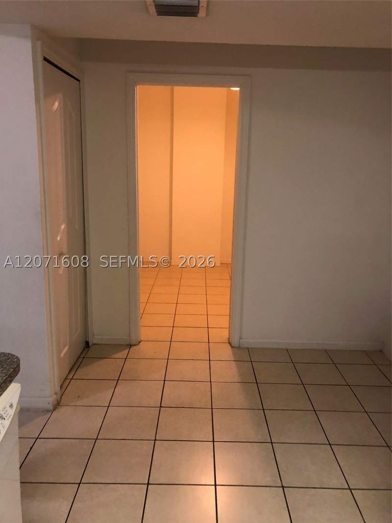 1 bedroom Condominium at 218 NW 12th Ave 802, Diamond Tower Condo, Miami — photo 4