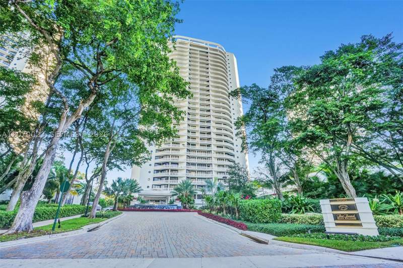 2 bedroom Condominium at 3000 Island Blvd 1106, 3000 Isl Blvd Williams Is, Aventura — photo 2