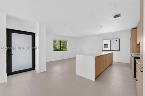 1889 NW 47th Ter, Miami FL - photo 8 of 28