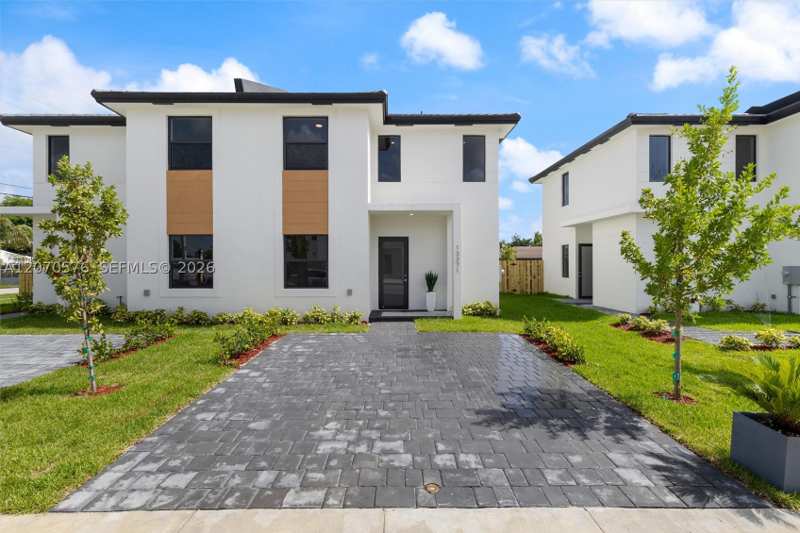3 bedroom Townhouse at 13333 SW 265th Ter, Limonar Estates, Homestead — photo 1