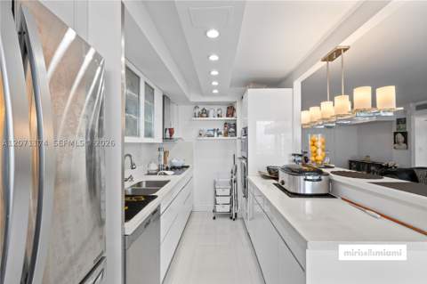 301 174th St 1901, Sunny Isles Beach FL - photo 13 of 21