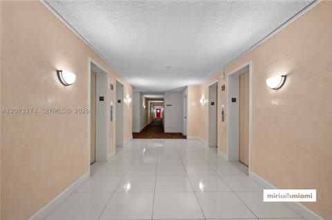 301 174th St 1901, Sunny Isles Beach FL - photo 6 of 21