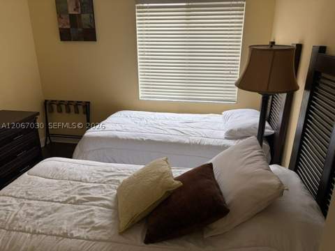 11351 NW 64th Ter, Doral FL - photo 10 of 29