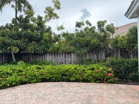 11351 NW 64th Ter, Doral FL - photo 7 of 29