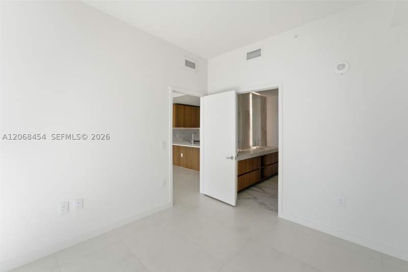 1 bedroom Condominium at 1400 Biscayne Blvd. 3004, Casa Bella Residences, Miami — photo 4