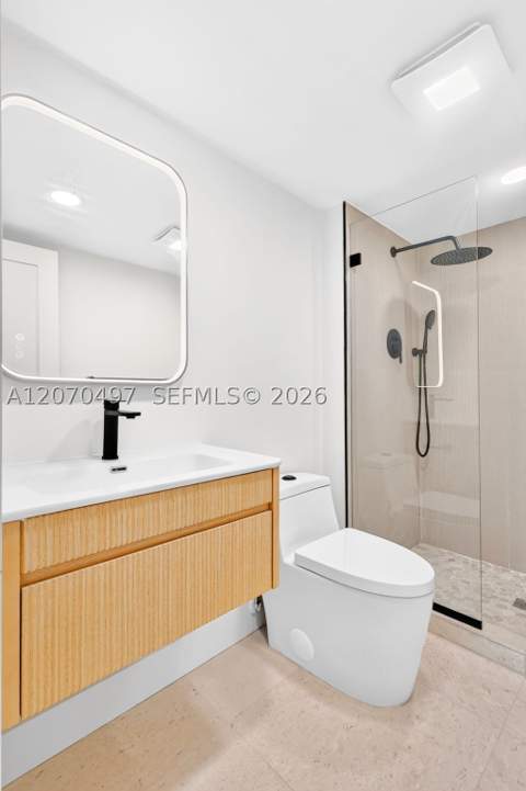 100 Bayview Dr 1626, Sunny Isles Beach FL - photo 14 of 40
